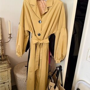 Stylish Gold Trench Coat with Belt